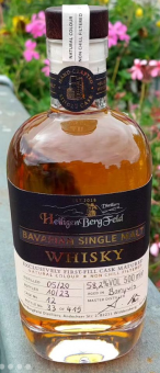 HeiligenBergFeld Distillery Whisky Cask 12 Banyuls-Abfüllung 500 ml = Flasche 